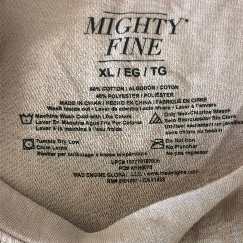 Mighty Fine Pink Cat Cartoon T-Shirt Clothing & Accessories